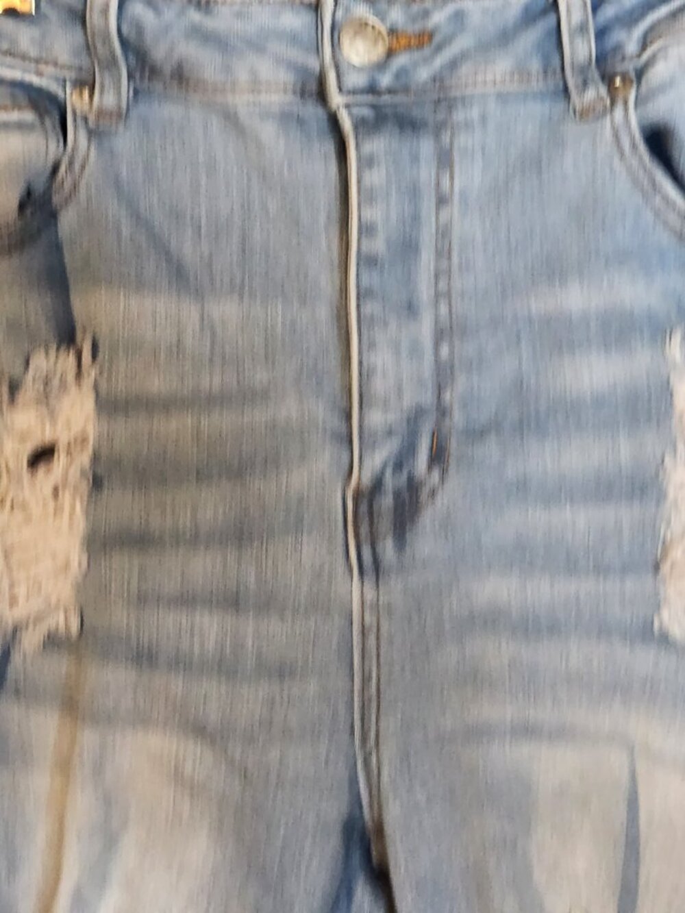 Akira Light Wash Distressed Cotton Poly Span Fringe Flare Bottom Jeans Sz 9 W28 - Picture 8 of 16